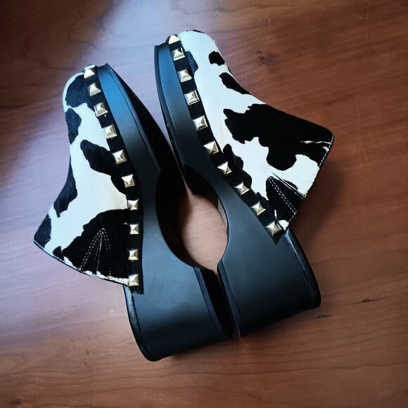 Women's Cow Hair Clogs Black and Cream with Gold Studs - Picture 5 of 6